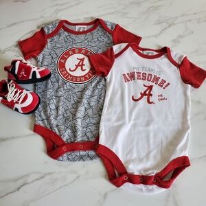Russell LOT OF 3 Alabama Crimson Tide Baby Infant 6-9M Onesies & Shoes Set NWOT